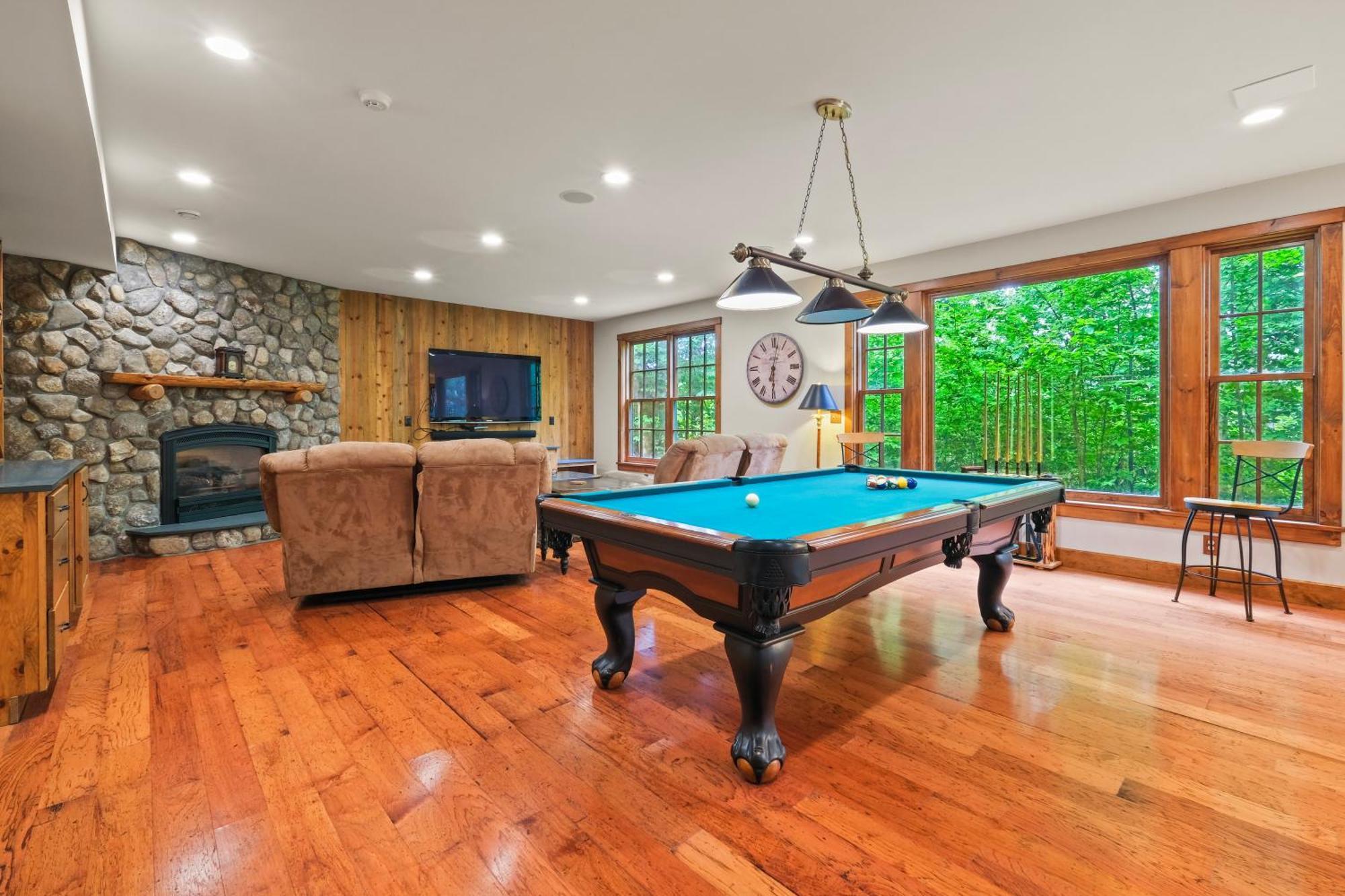 South Peak Hot Tub Pool Table 5Br Villa Lincoln Ngoại thất bức ảnh